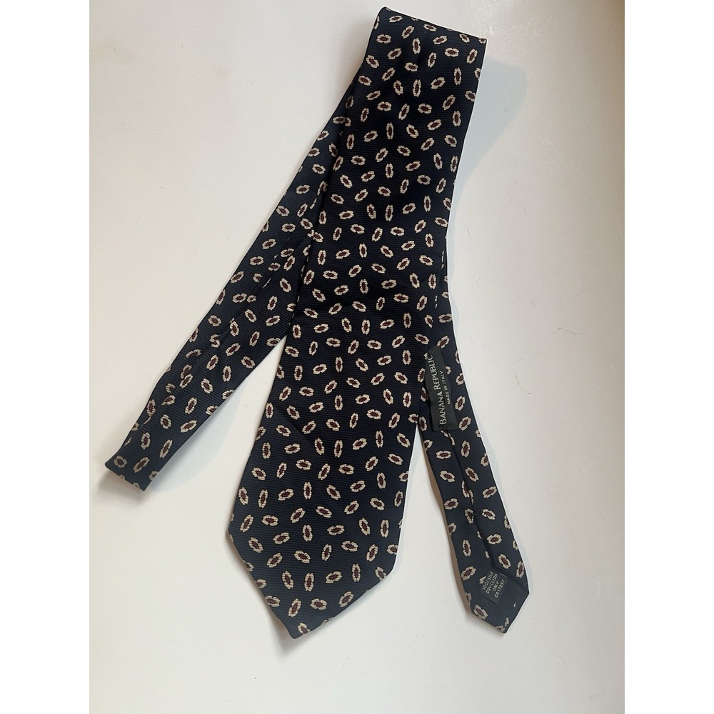 Banana Republic Navy Blue Red Beige Silk Geometric Classic Tie Made in Italy